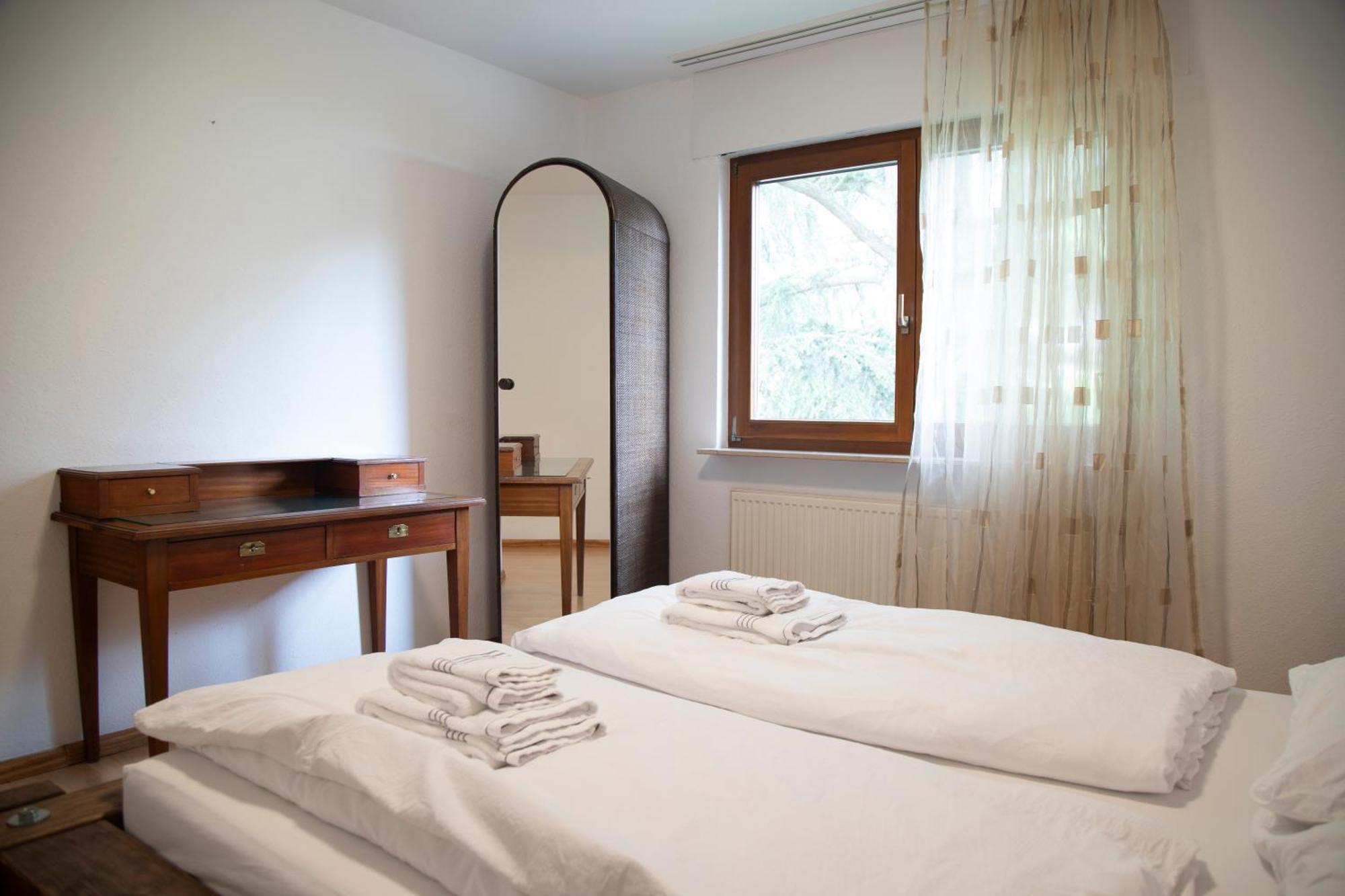 Between Lakes Apartments - 58 Interlaken Phòng bức ảnh